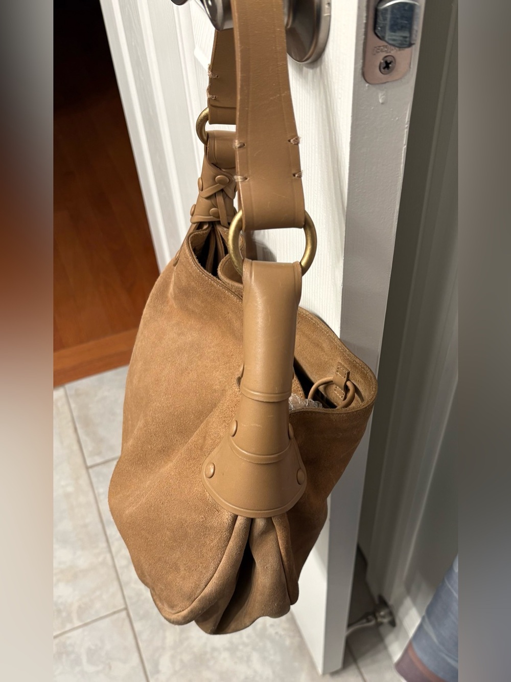 Bally Tan Suede And Leather Hobo Shoulder Bag Vintage Striped Interior - Picture 13 of 15